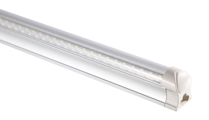 LED Integrated Tube 3FT 18W Clear close-up detail